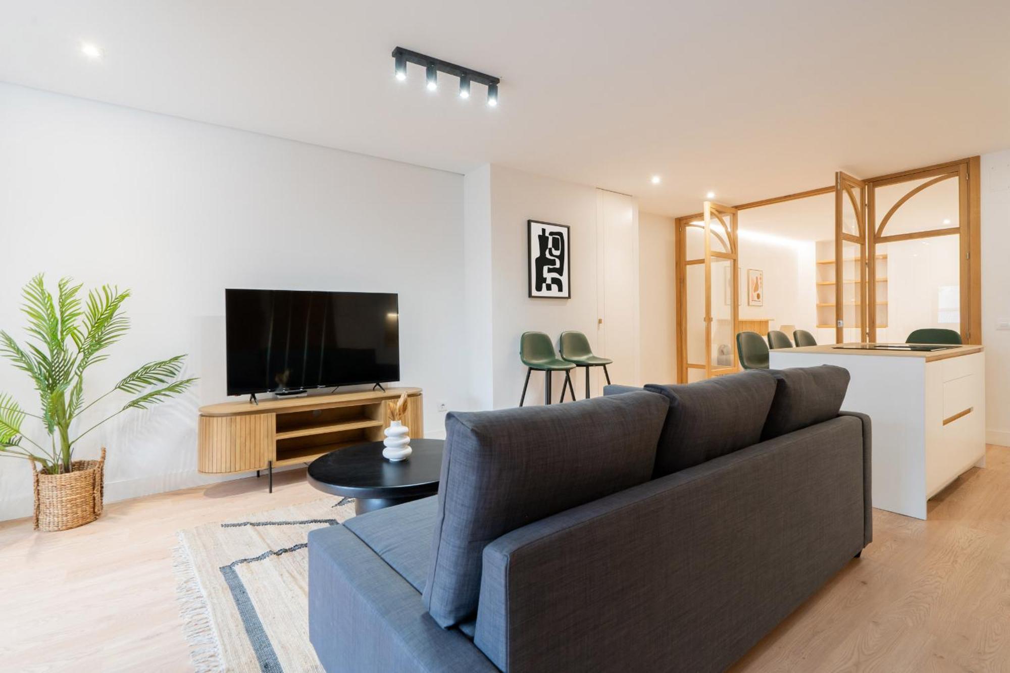 Apartamento De Lujo En Gran Via Apartment มาดริด ภายนอก รูปภาพ